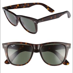 VERY USED Ray Ban Wayfarer Classic Tortoise